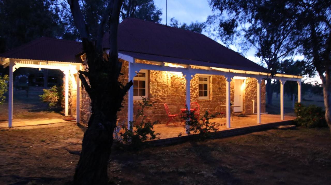 Dempster Cottage Irishtown ภายนอก รูปภาพ